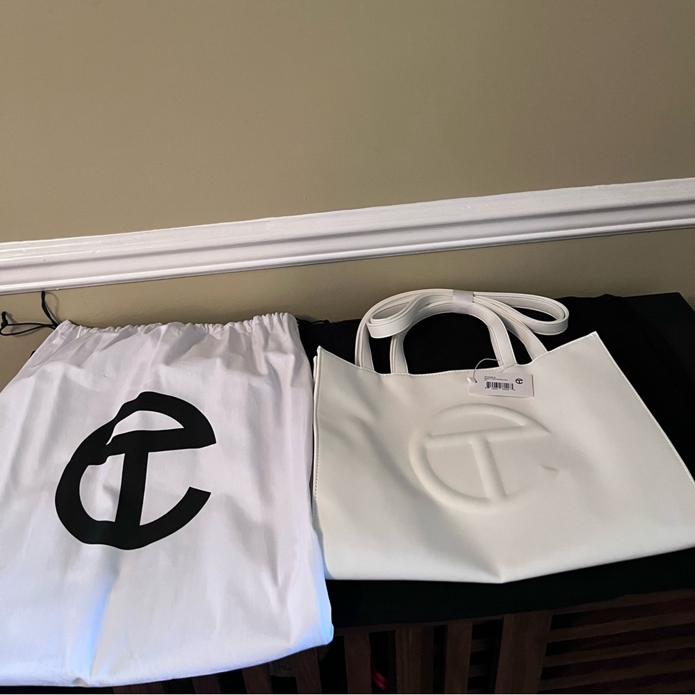 New Telfar Shopping bag with dust bag and tag